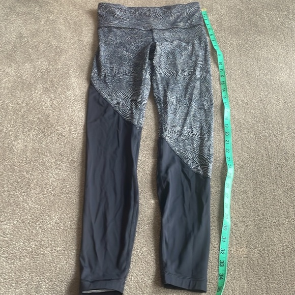 Lululemon Speed Wunder Tight *Asym
Free Spirit Ice Grey Black / Black 6 - Picture 5 of 10